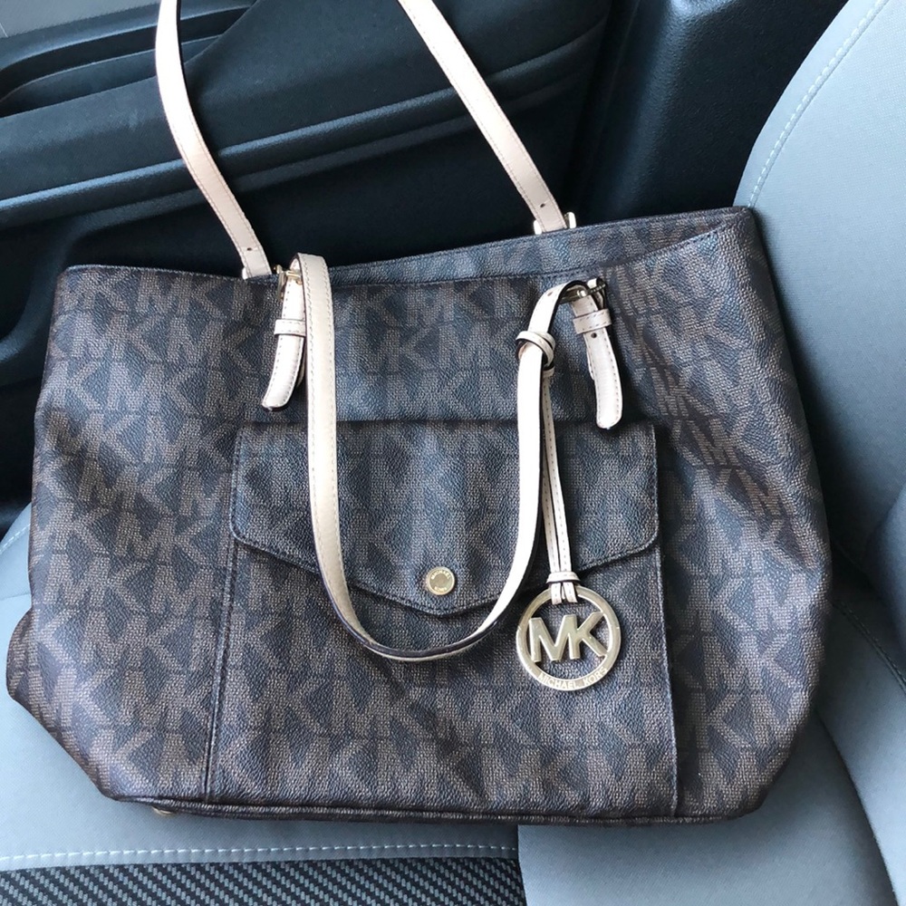 Micheal Kors Bag